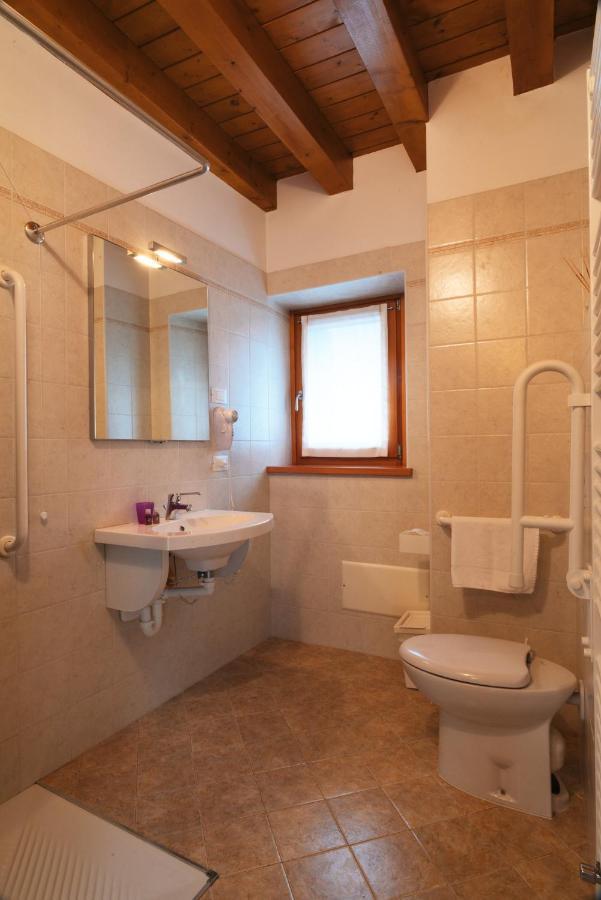 Albergo Diffuso Polcenigo C. Zoldan Exteriör bild