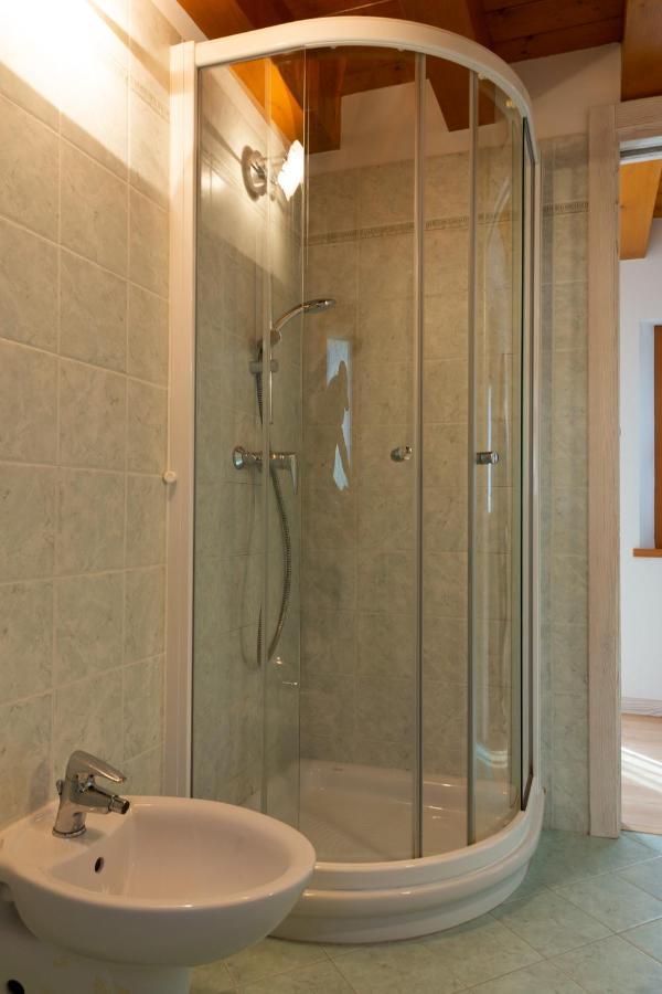 Albergo Diffuso Polcenigo C. Zoldan Exteriör bild