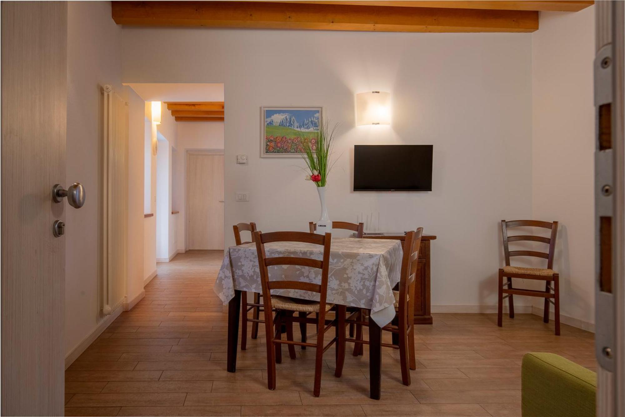 Albergo Diffuso Polcenigo C. Zoldan Exteriör bild